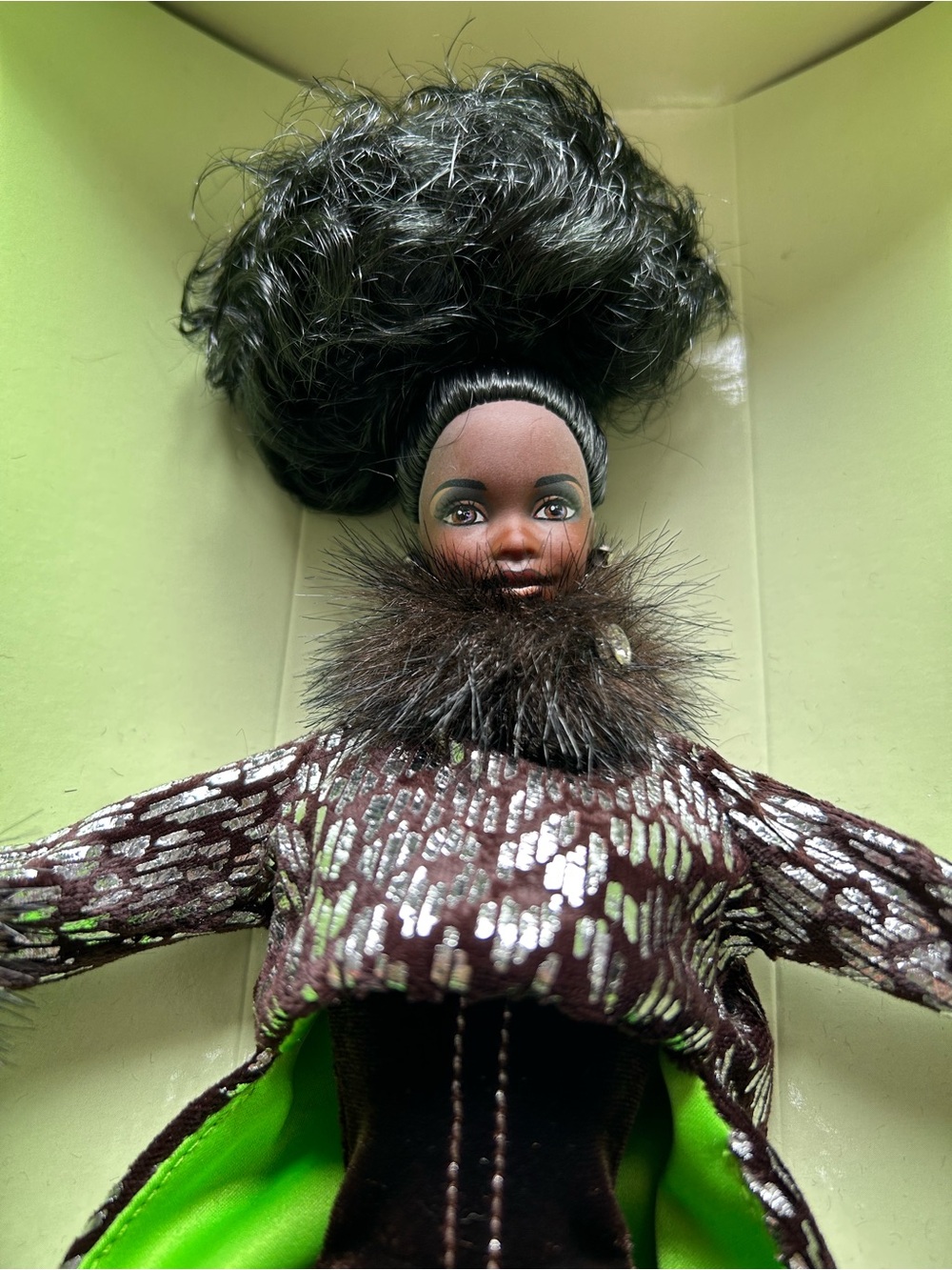 Limited Edition Byron Lars In The Limelight Barbie Doll #17032 - Picture 2 of 5